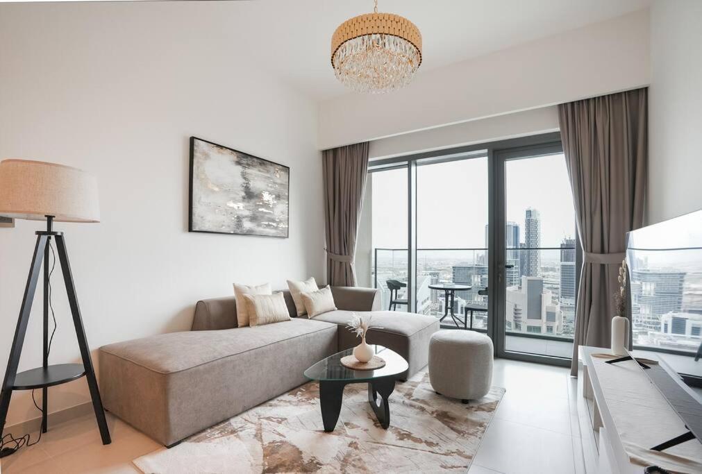 Downtown Elegance 1br W View In Burj Royale Apartment Dubai