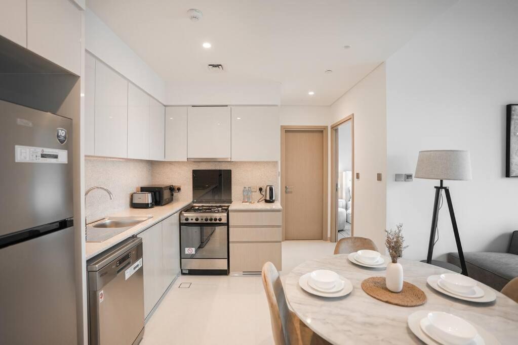 Downtown Elegance 1br W View In Burj Royale * Dubai