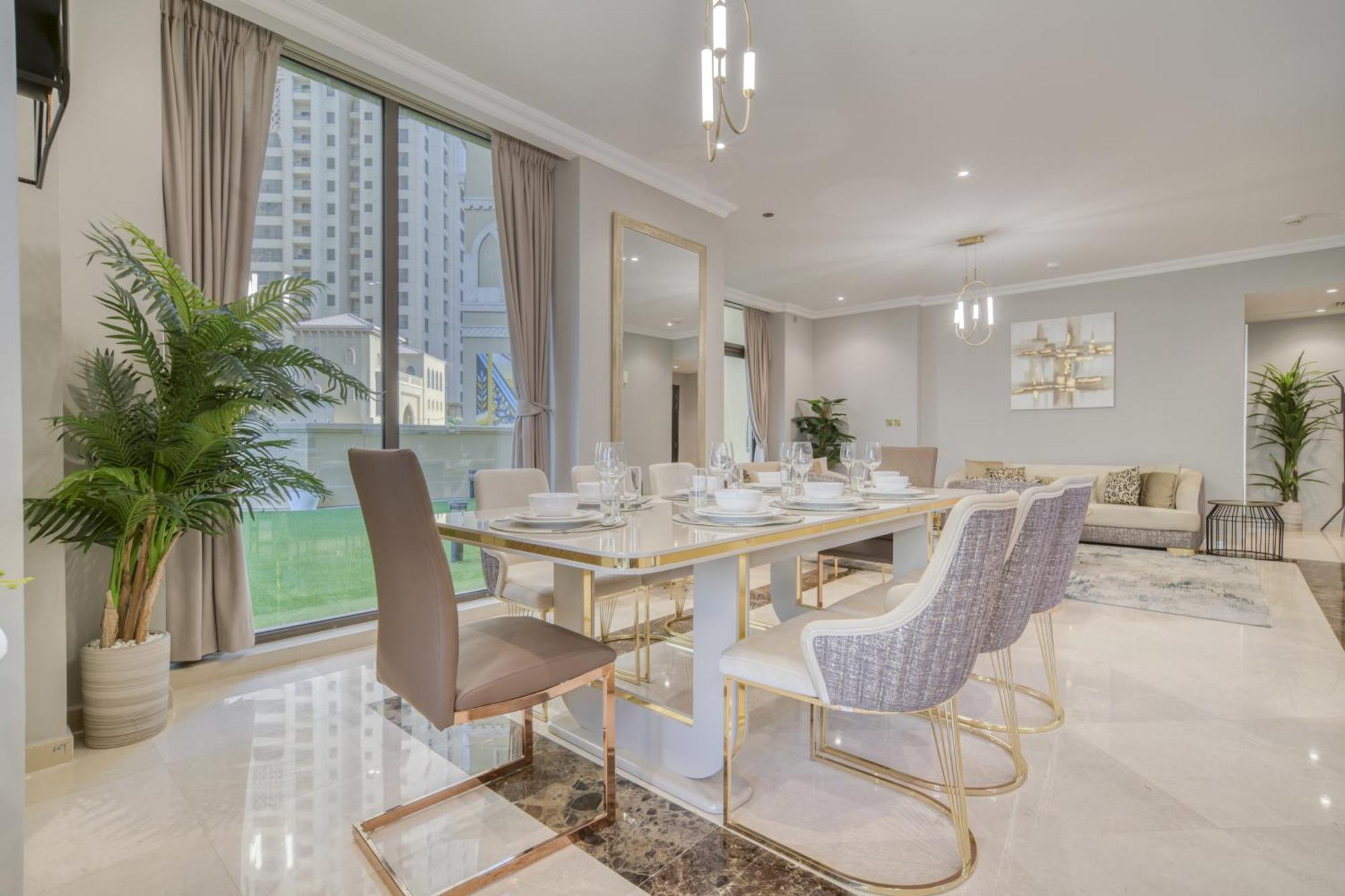 Apartment Luxurious 4 Bedroom Duplex With Terrace & Sea View *
