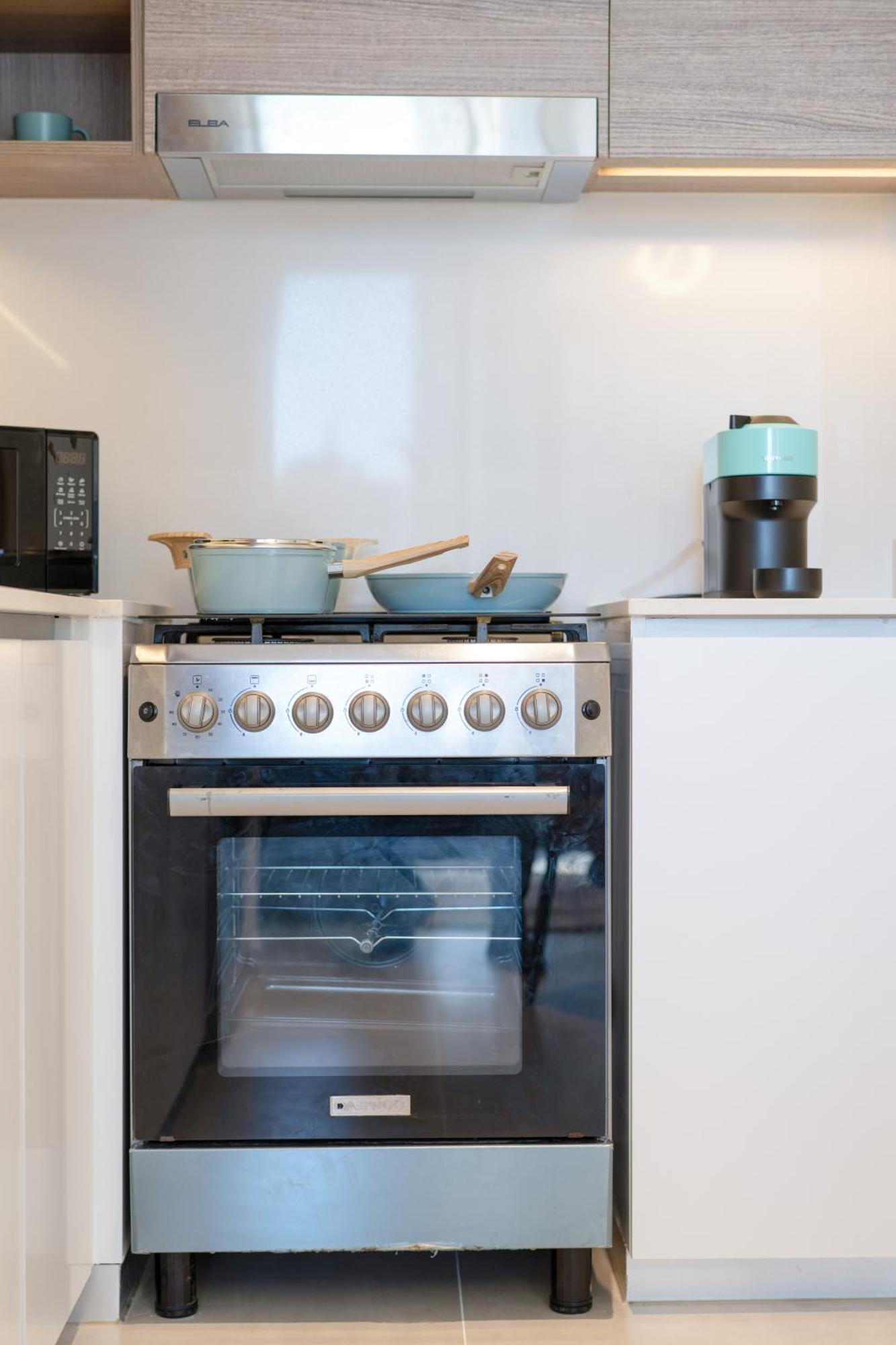 Apartment Cozy 1br In Creek Edge Stunning Bay View Swimming Pool
