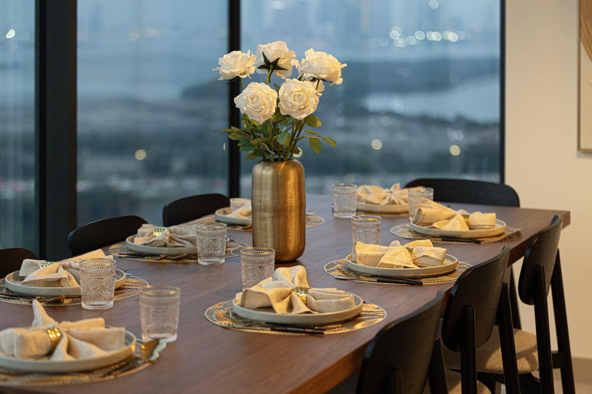 2005 - Modern 3br Apt- Burj Views