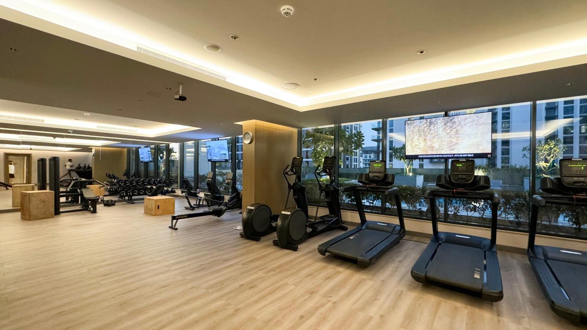 2005 - Modern 3br Apt- Burj Views
