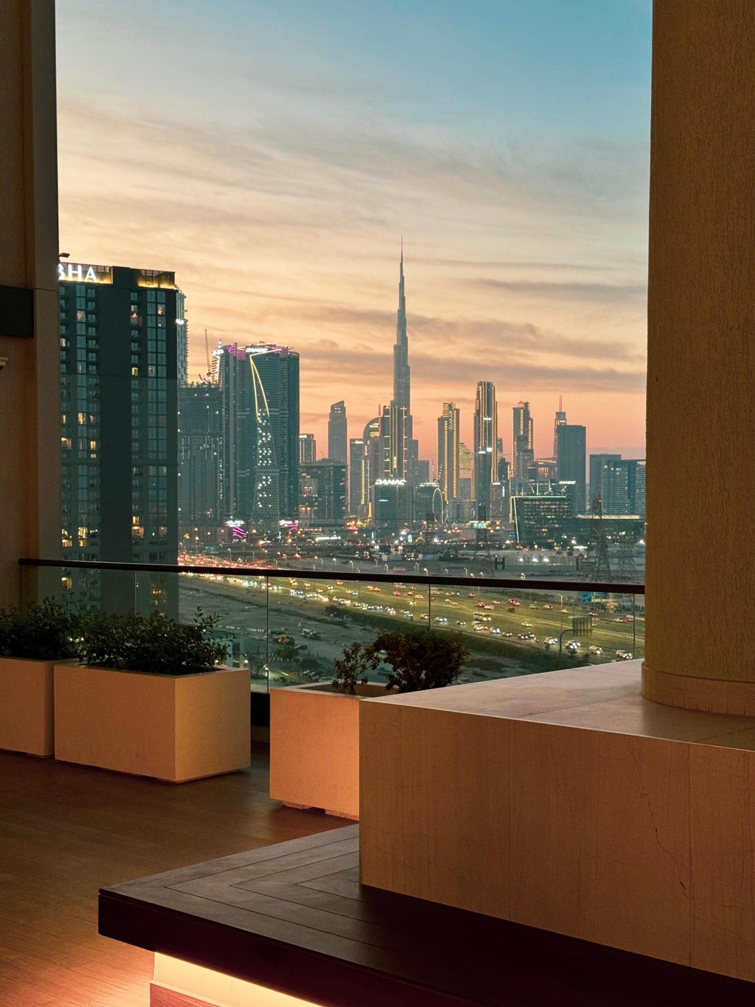 2005 - Modern 3br Apt- Burj Views