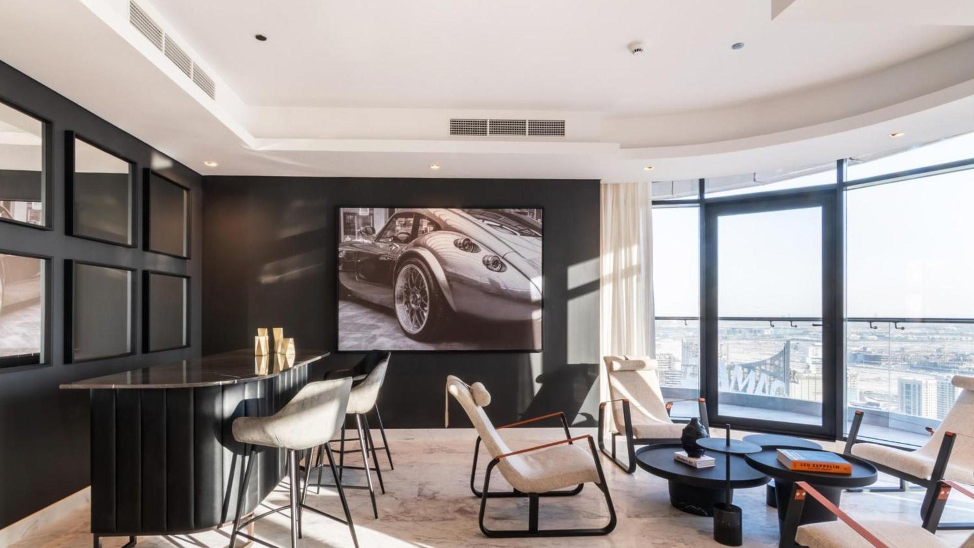 Luxe 6br Penthouse With Burj View & Private Cinema