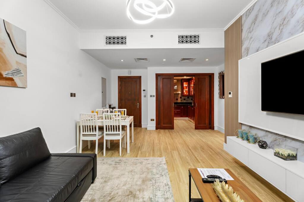 First Class 1br Stylish Sanctuary * Dubai