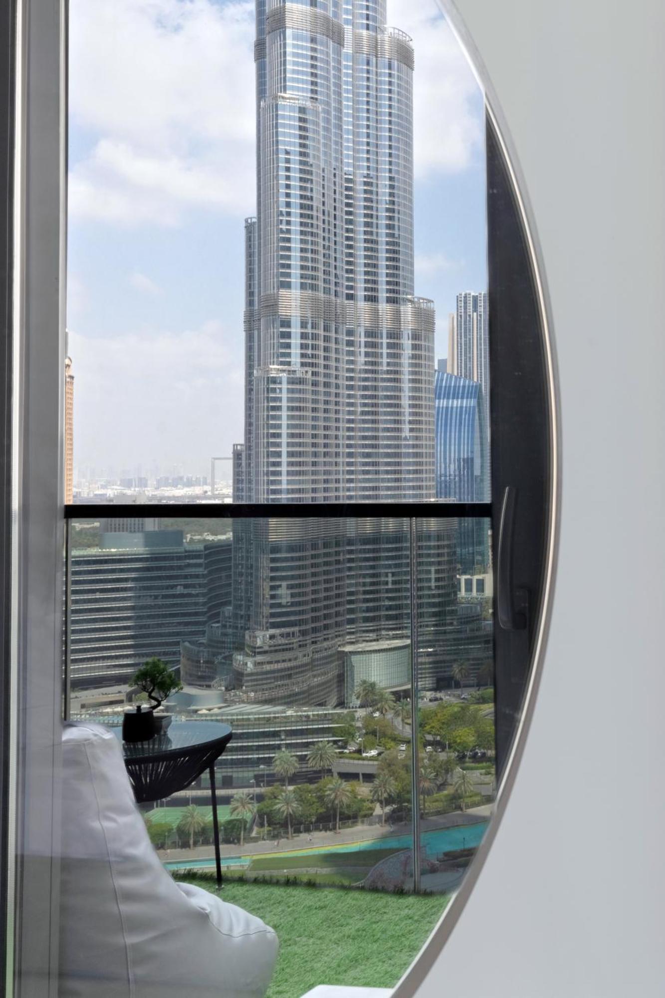 Apartment Luxurious 4br W/ Prime Burj Khalifa View