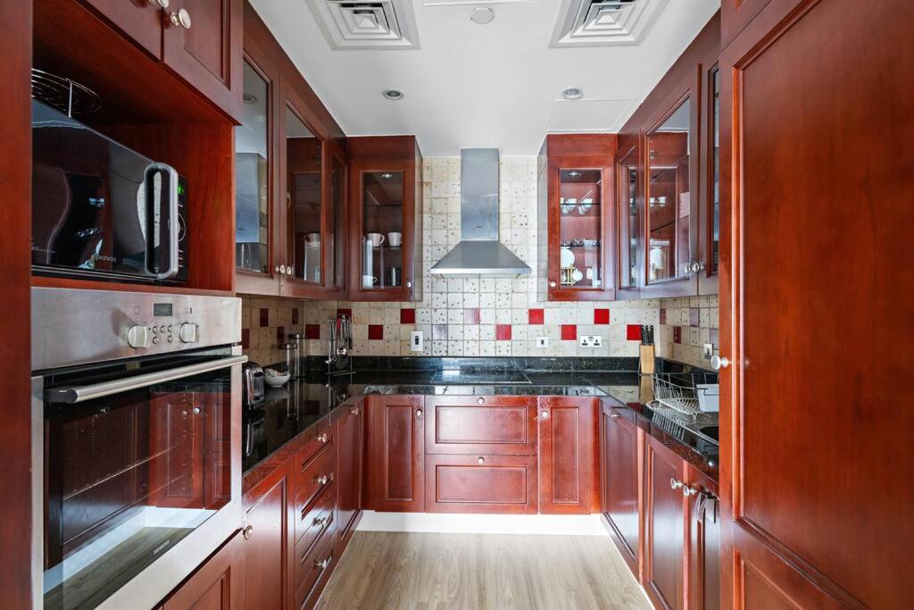 First Class 1br Stylish Sanctuary Apartment Dubai