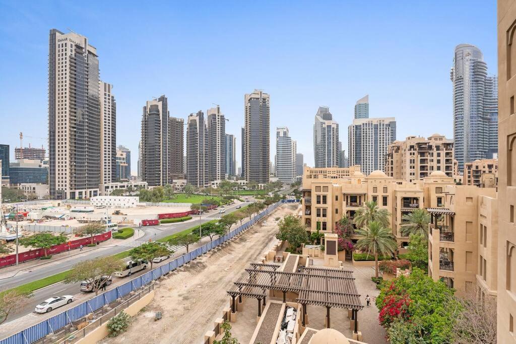 First Class 1br Stylish Sanctuary Apartment Dubai