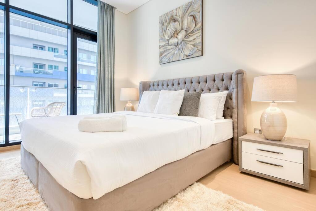 Rh- Elevated Living, Modern 1br Oasis At Rp Heights Walk Away To Mall *