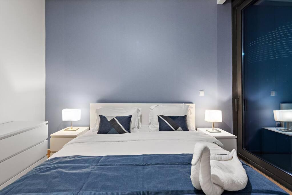 First Class 1br Skyline & Sea View Dubai