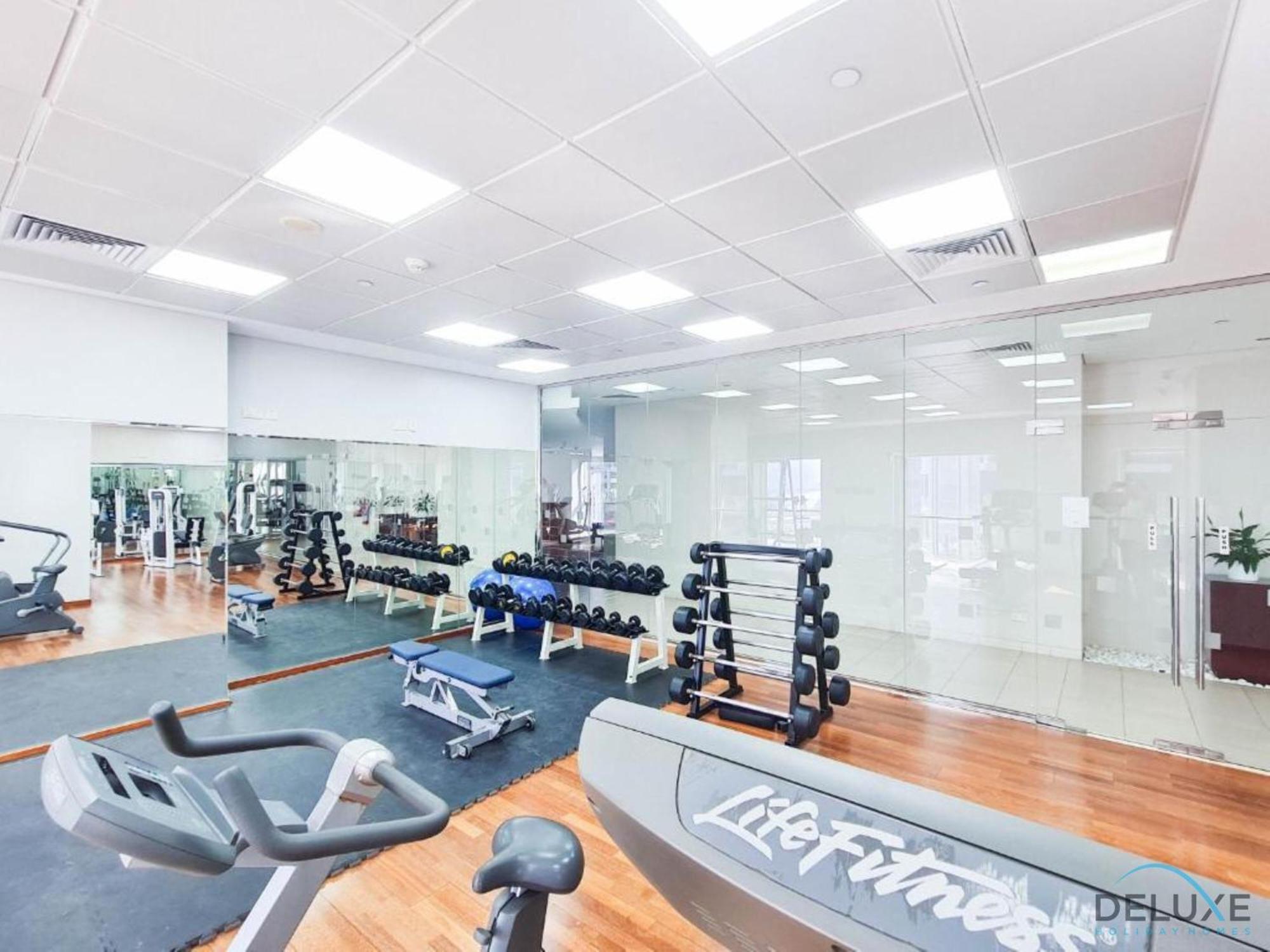 Apartment Comfortable 1br In Marina Tower, Marina By Deluxe Homes Dubai