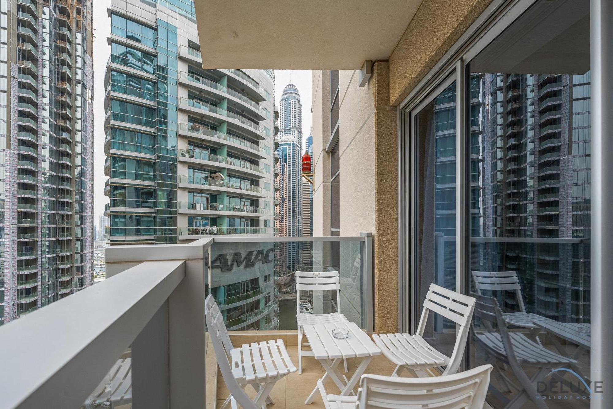 Comfortable 1br In Marina Tower, Marina By Deluxe Homes Dubai