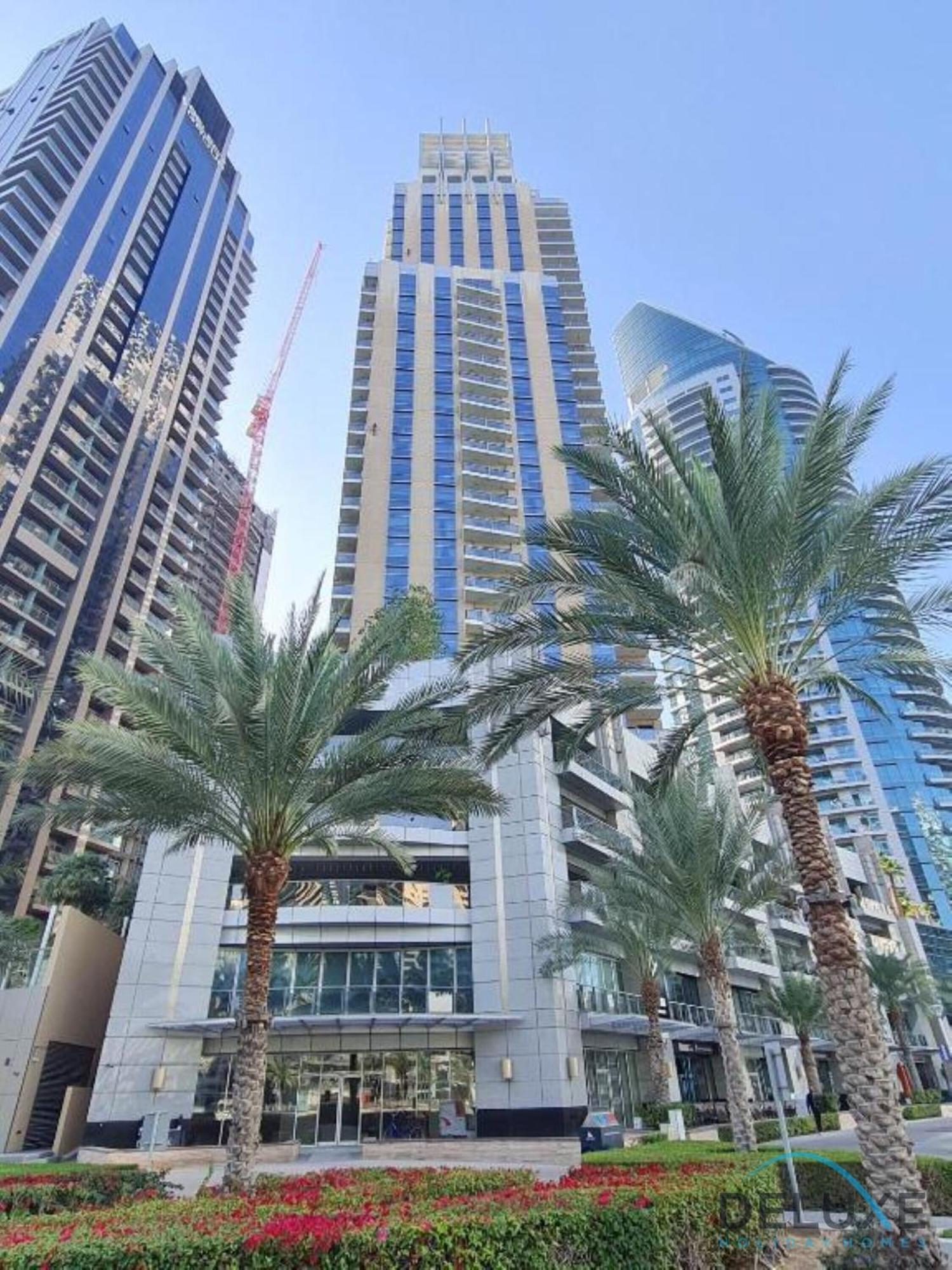 Comfortable 1br In Marina Tower, Marina By Deluxe Homes * Dubai