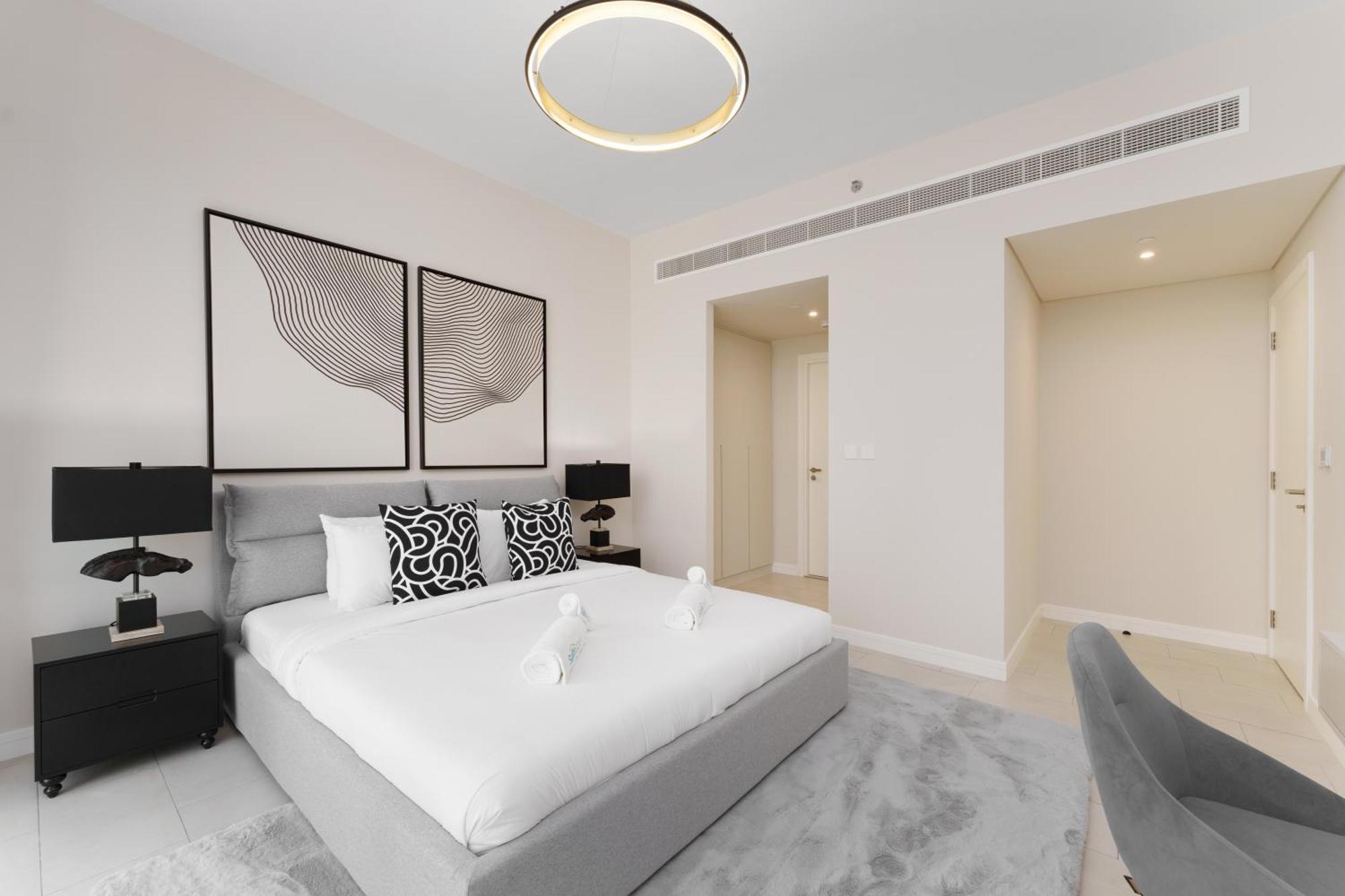 Apartment Beachfront Luxury Living At La Vie Jbr Dubai