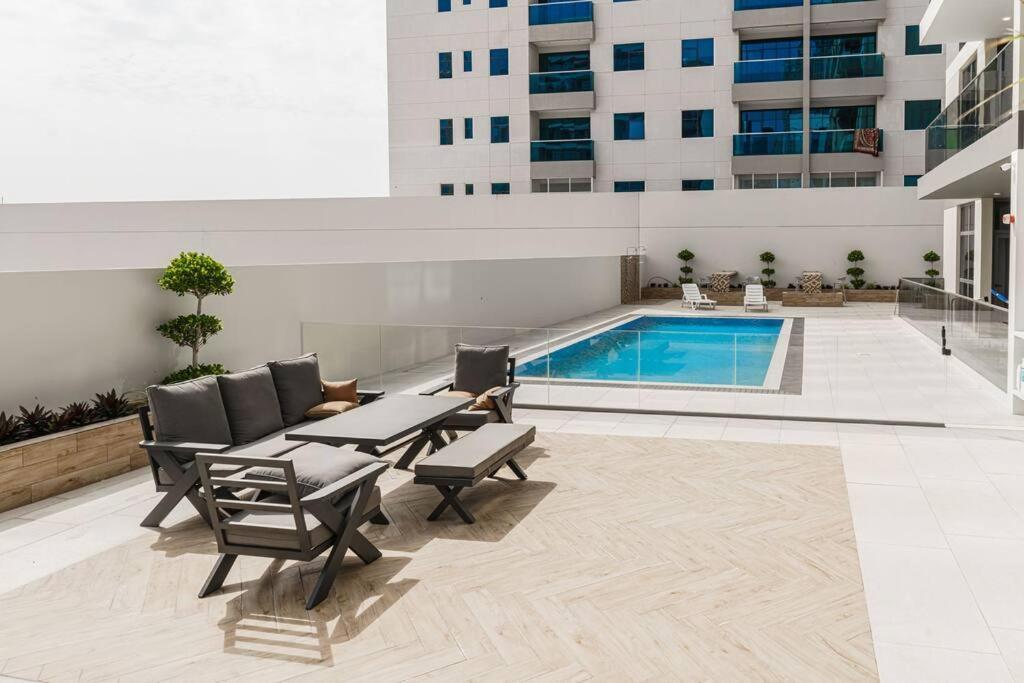 Premium 1 Bedroom At Diamond Jumeirah Garden 1