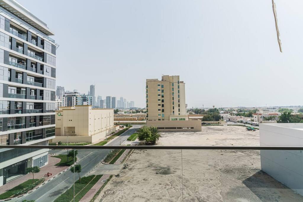 Apartment Premium 1 Bedroom At Diamond Jumeirah Garden 1