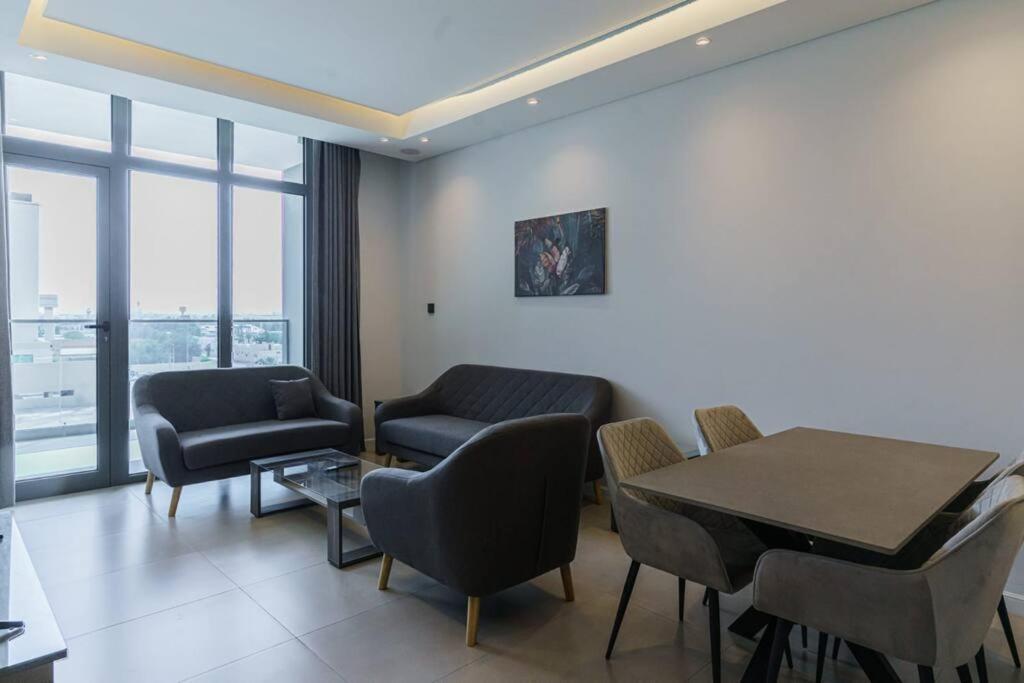 Apartment Premium 1 Bedroom At Diamond Jumeirah Garden 1 *