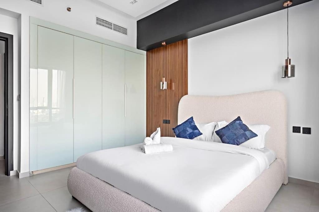 Amazing 1br Located In The Heart Of Dubai,jlt Dubai