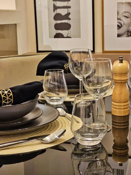 Apartment Luxury Paramount B327 Dubai
