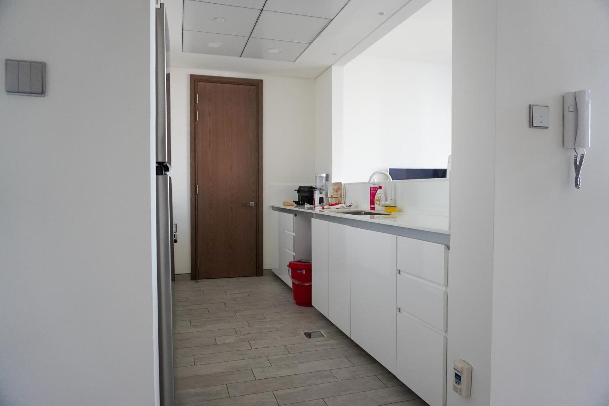 Apartment 2-bedroom Unit - Business Bay