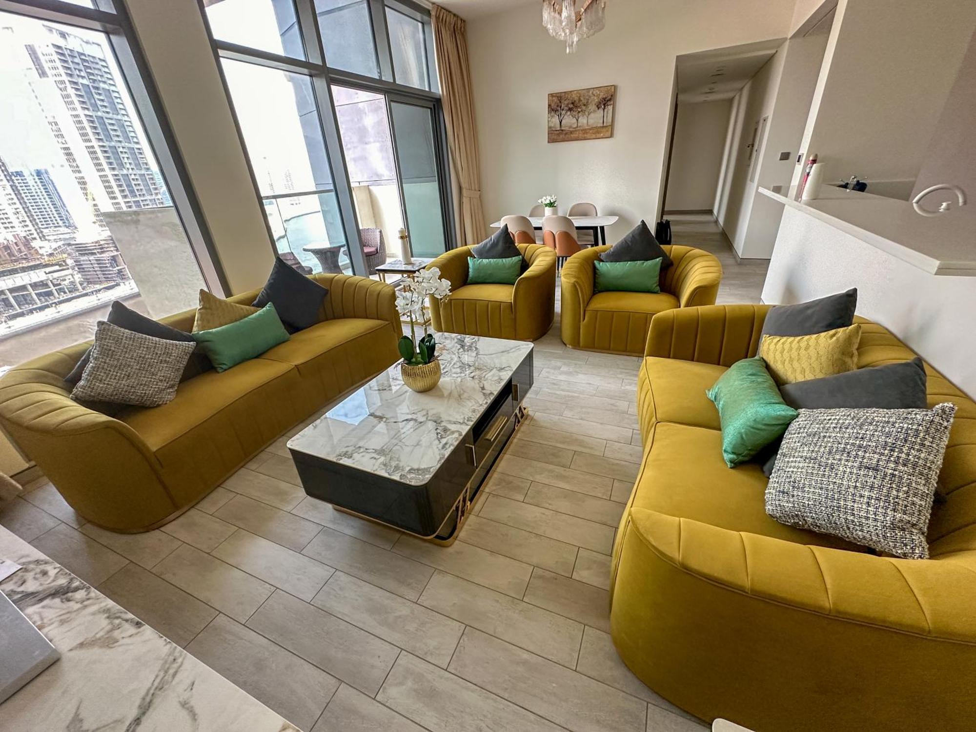 2-bedroom Unit - Business Bay * Dubai