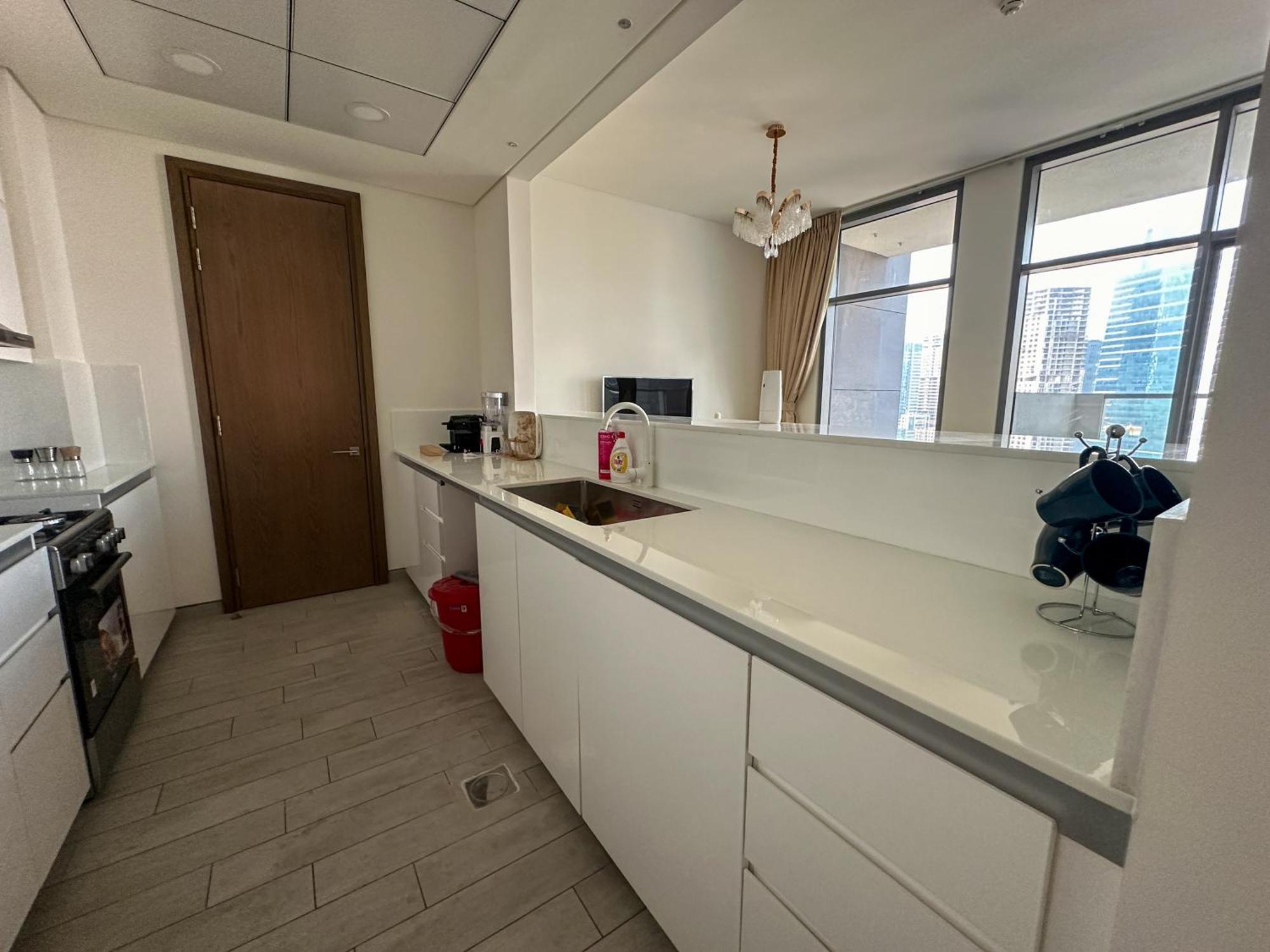Apartment 2-bedroom Unit - Business Bay *