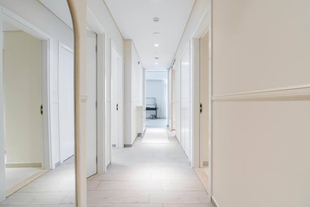Amazing 2 Bedroom - Pool - Ellington Wilton Terraces *