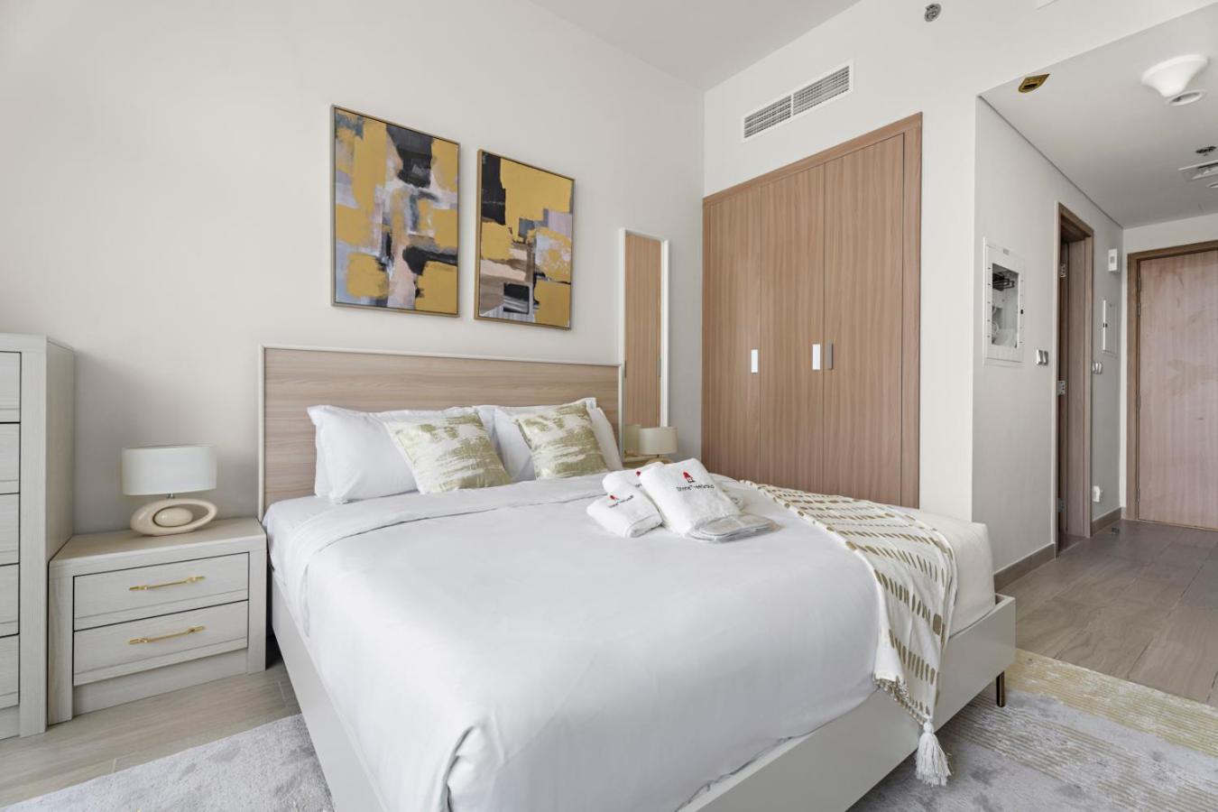 Stonetree - Azizi Riviera 36 - Brand New *