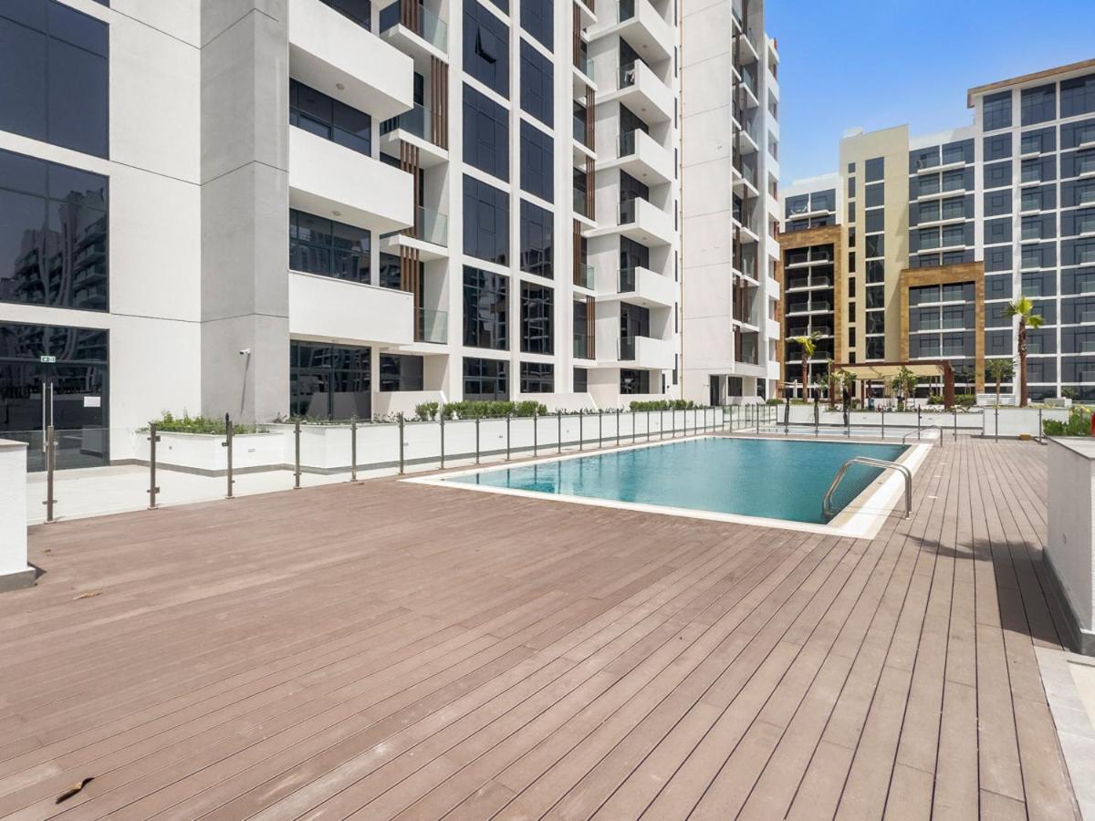 Stonetree - Azizi Riviera 36 - Brand New