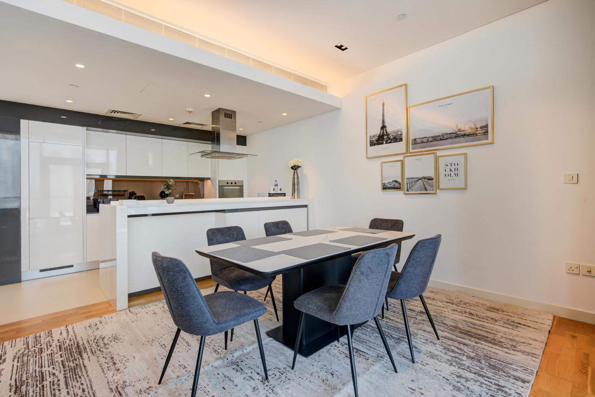 Mira Homes - Newly 2 Bedroom In Bluewaters With Sea View Apartment *