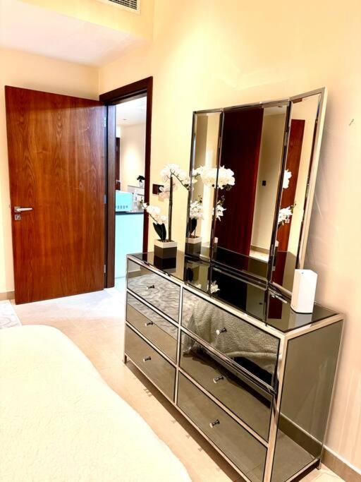 Apartment Marina Gate 1 Deluxe Dubai