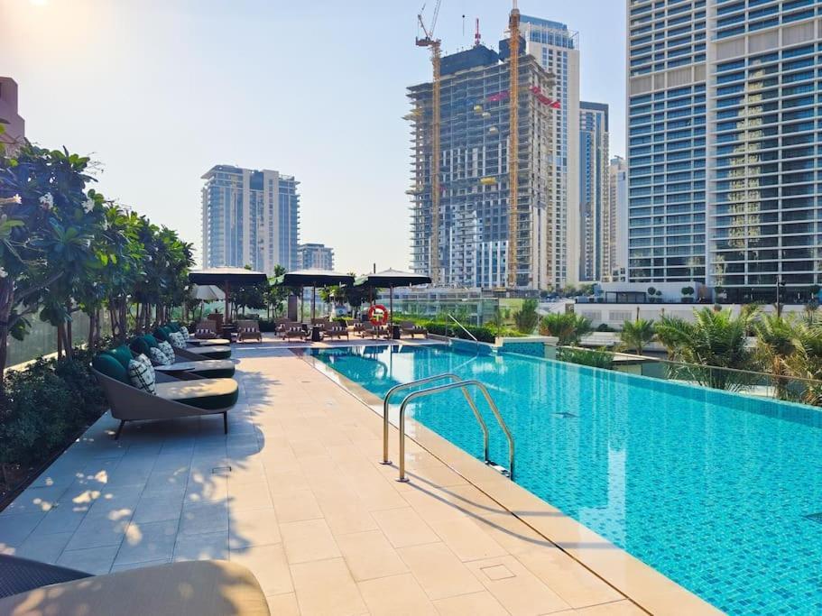 Harbourview Hideaway - 2br Creek Island Escape Dubai