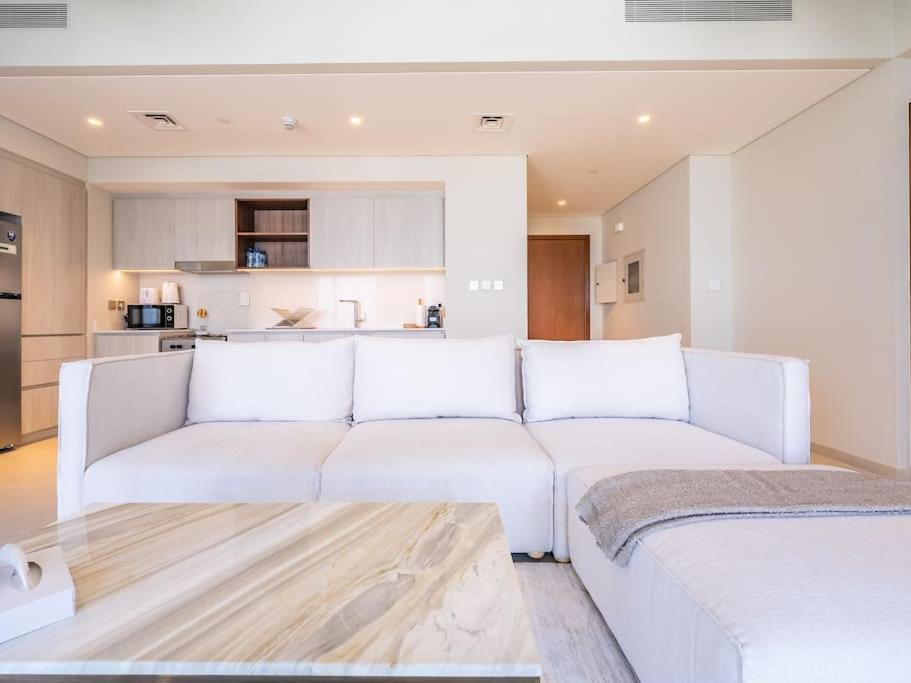 Harbourview Hideaway - 2br Creek Island Escape Apartment