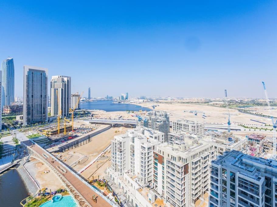 Harbourview Hideaway - 2br Creek Island Escape Apartment Dubai