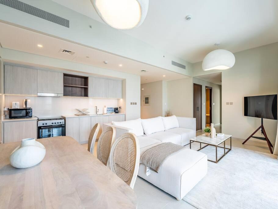 Harbourview Hideaway - 2br Creek Island Escape Apartment *