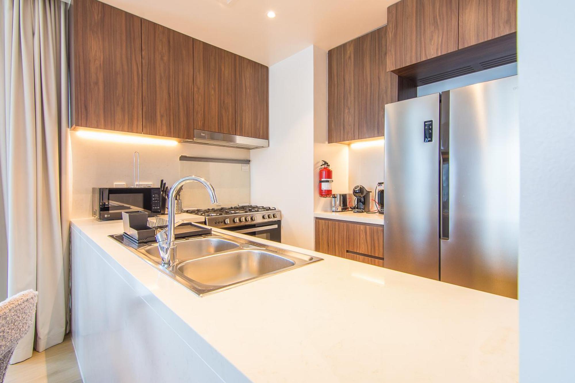 Affluent 2br With Access - La Cote Apartment Dubai