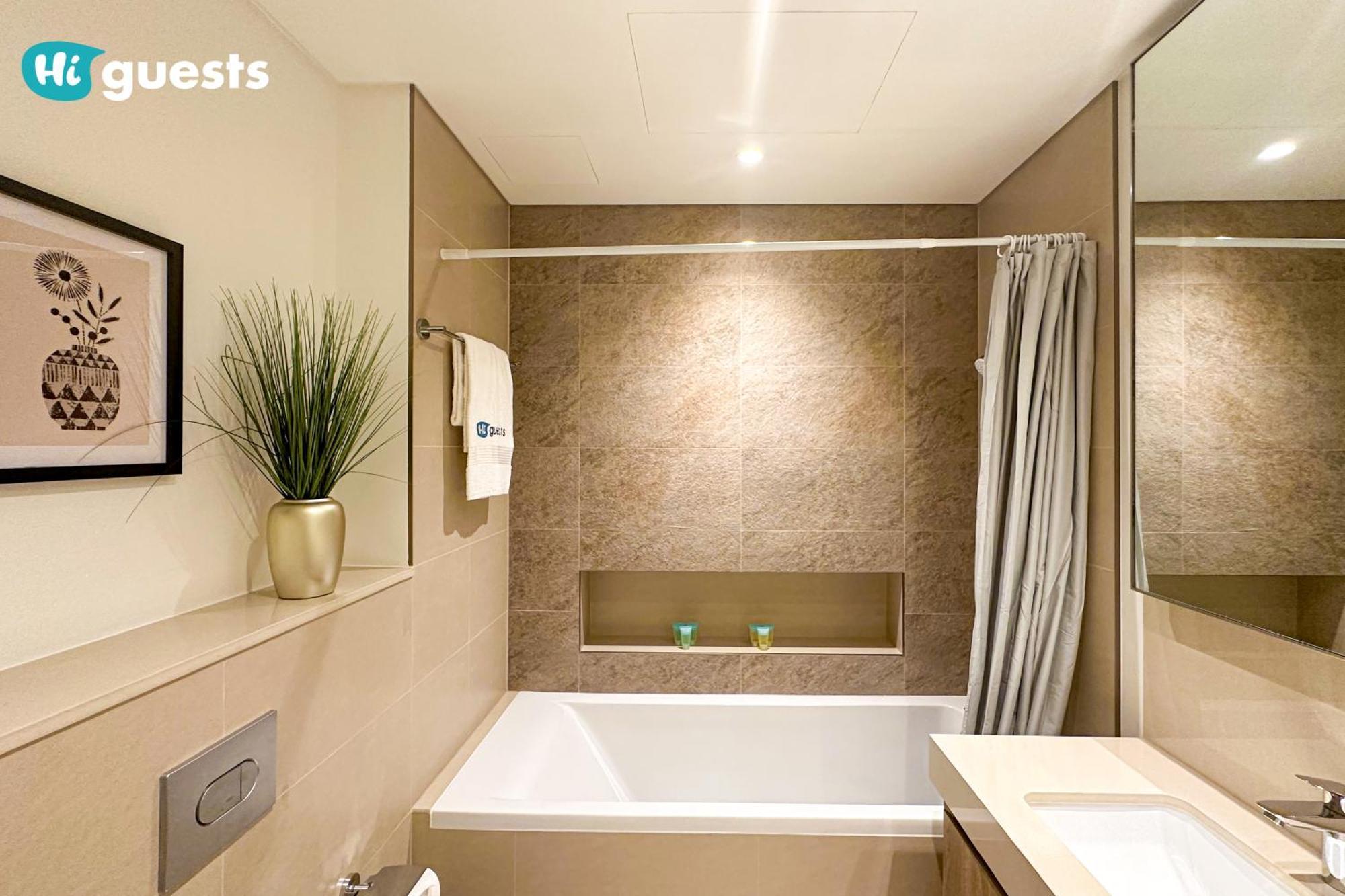 Higuests - Sky-high Luxury 2br In Downtown Views *