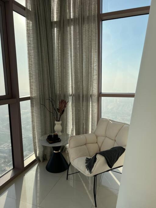 Amazing Burj And Sea View Apartment Dubai