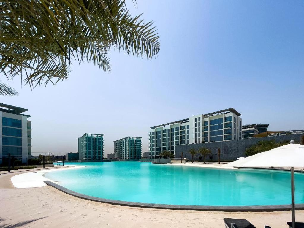 Manzil - 1br In Mbr With Lagoon Access & Burj View Apartment Dubai