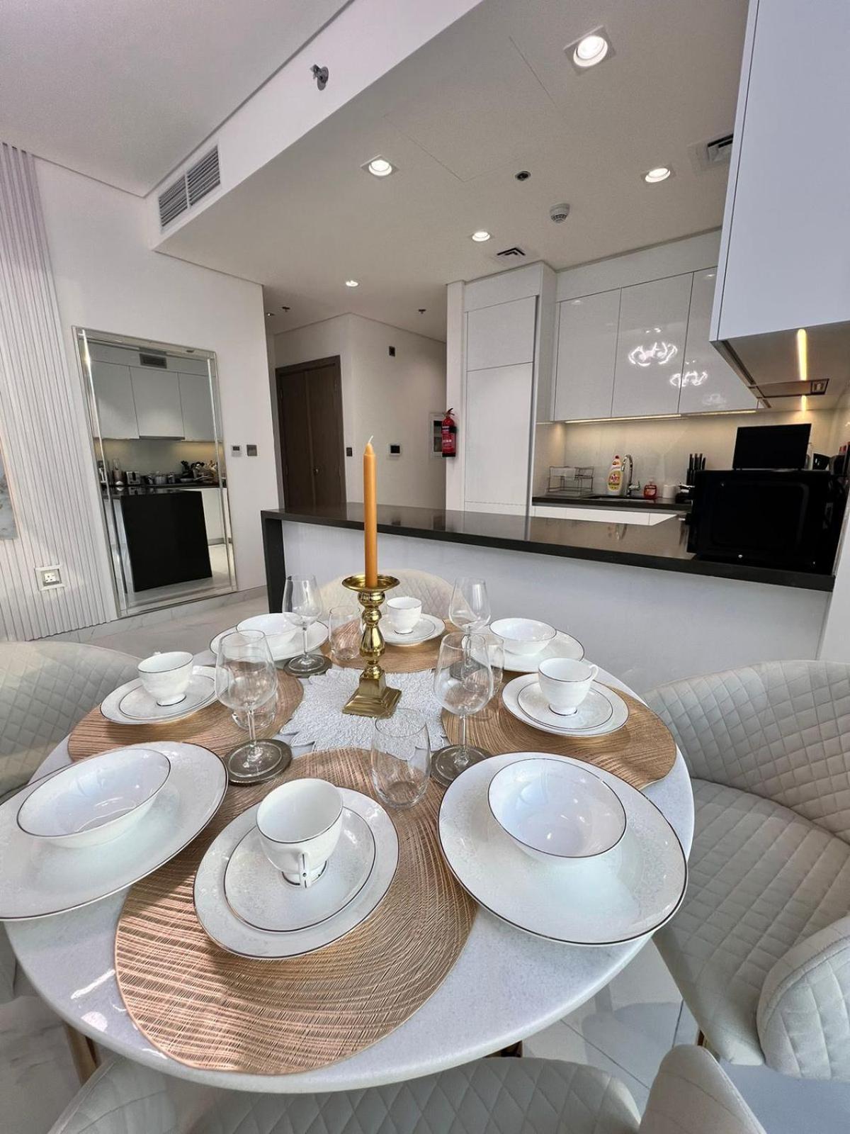 Manzil - 1br In Mbr With Lagoon Access & Burj View Apartment *