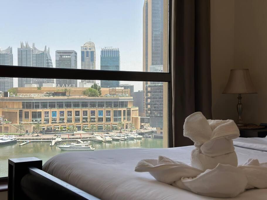 Apartment Stunning Marina Views - Sleeps 4