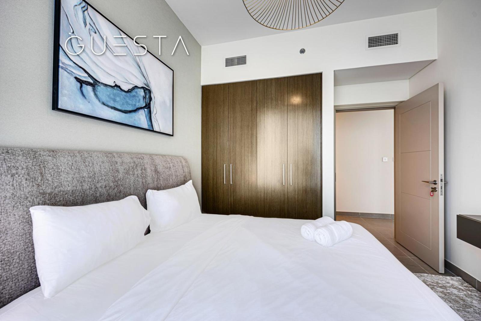 Tower - Fountain View, Downtown Apartment *