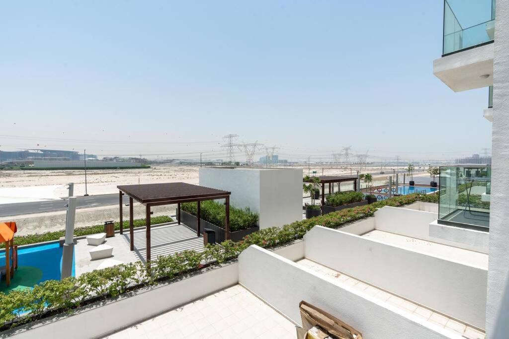 1 Bedroom - 12 Min From Downtown - Azizi Riviera Dubai
