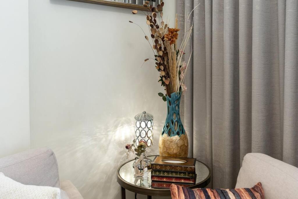 1 Bedroom - 12 Min From Downtown - Azizi Riviera * Dubai
