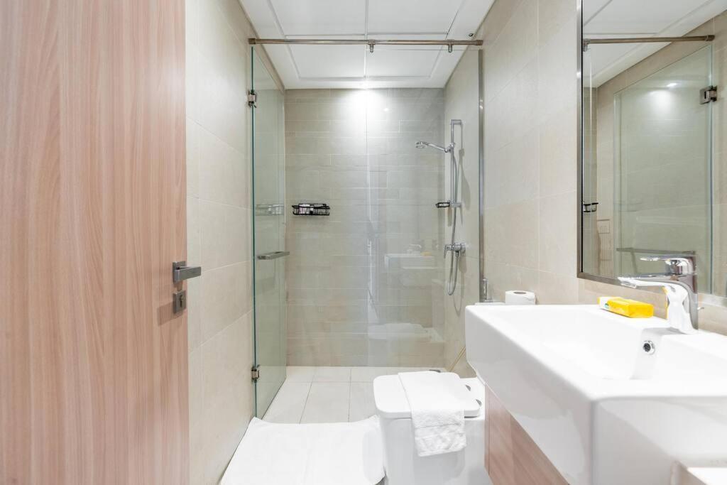 Apartment 1 Bedroom - 12 Min From Downtown - Azizi Riviera