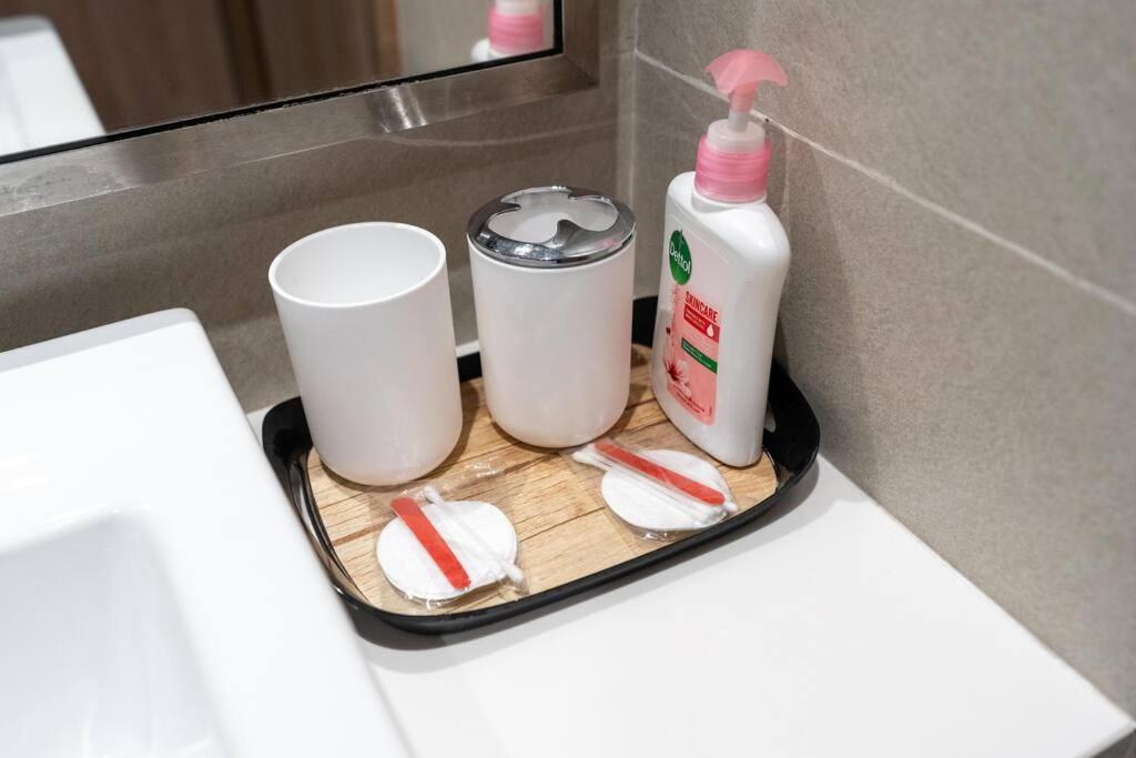 1 Bedroom - 12 Min From Downtown - Azizi Riviera Apartment *