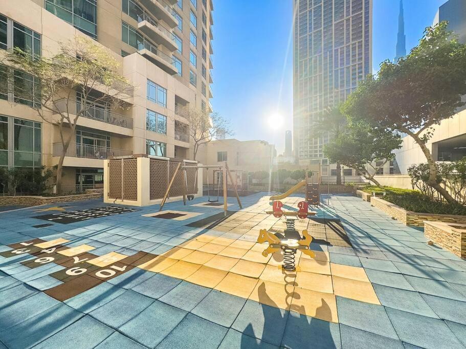 First Class 1br Stylish With Expansive Terrace * Dubai