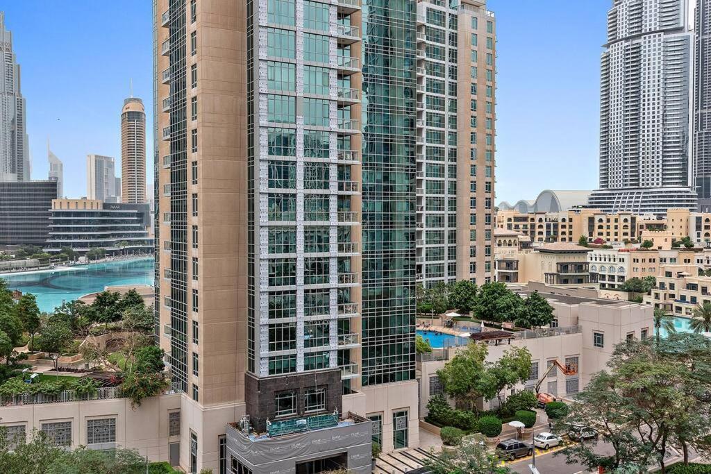 Apartment First Class 1B Stylish Downtown Retreat
