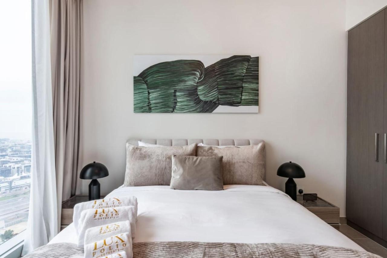 Stylish 2 Bedroom Retreat In Downtown * Dubai