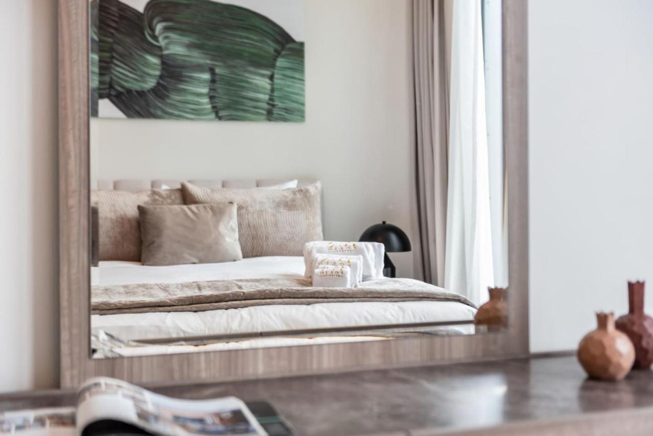 Stylish 2 Bedroom Retreat In Downtown Apartment Dubai
